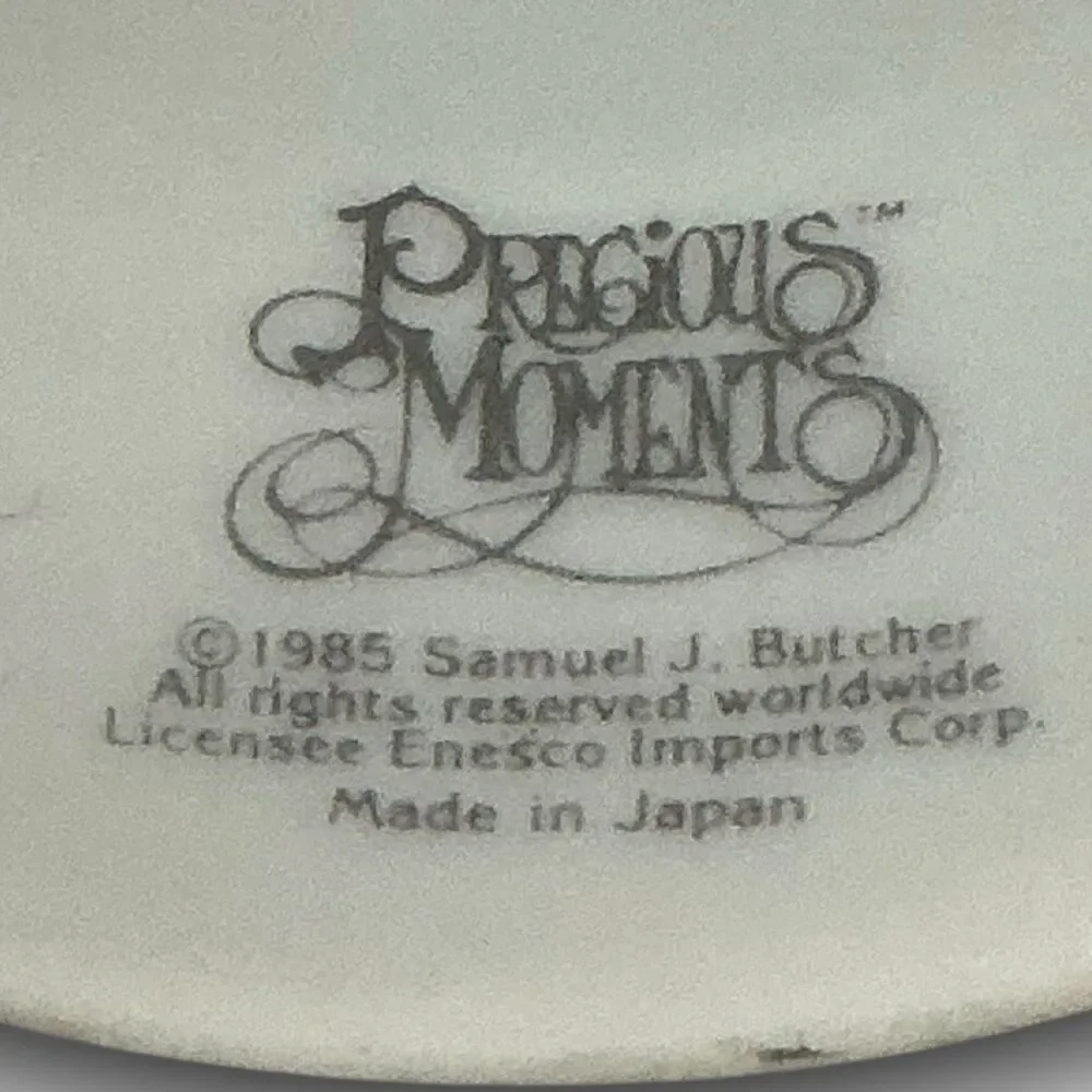 Precious Moments precious moments